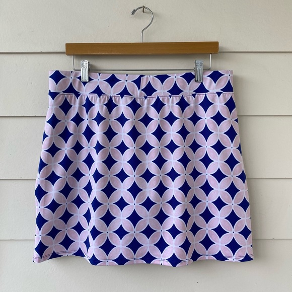 CROWN & IVY • Preppy Blue and a pink Geometric Skort size Large - Picture 11 of 13